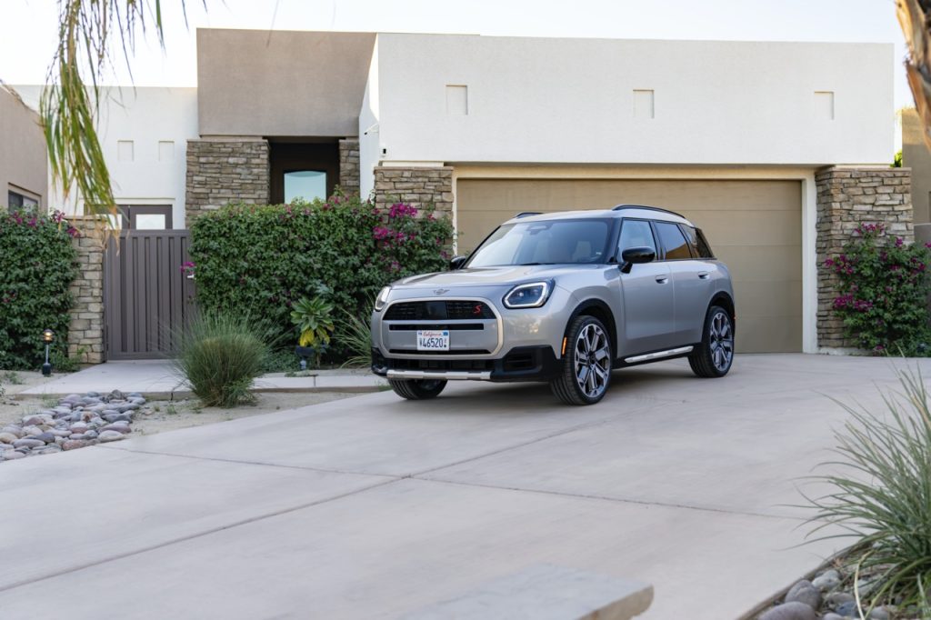 Mini Malaysia Memperkenalkan Mini Countryman S ALL4 Baharu Pemasangan Tempatan