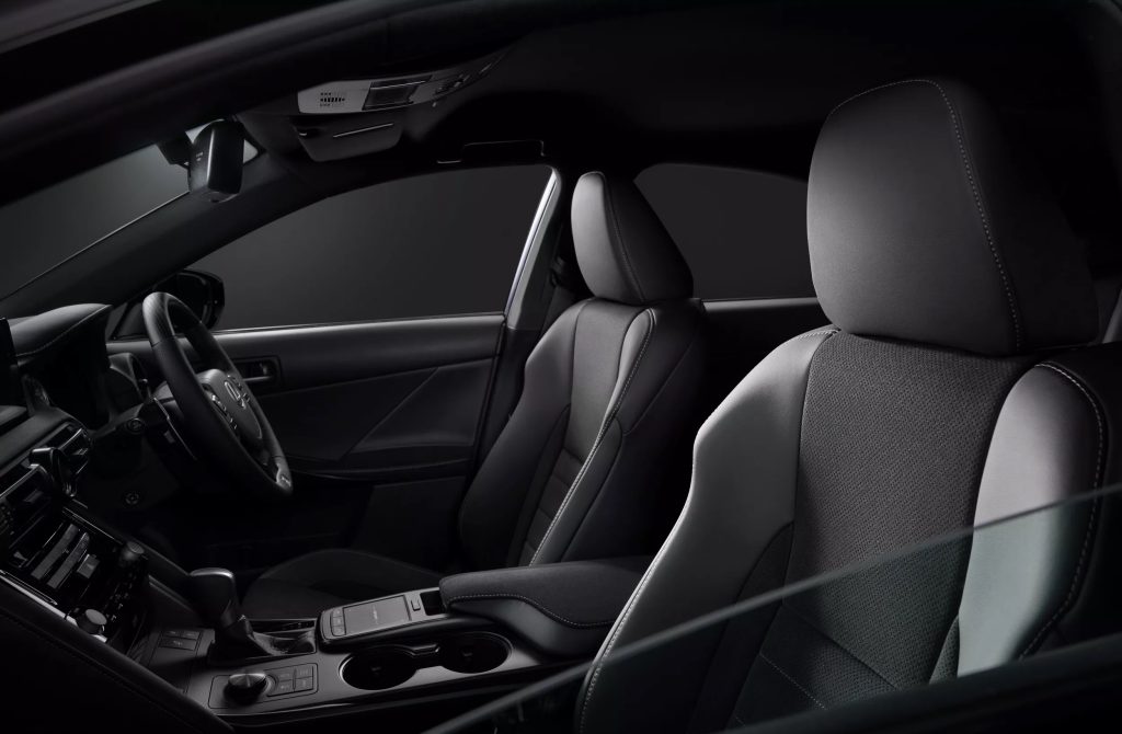 Lexus IS 2025: Pengenalan Edisi Khas F Sport Mode Black IV di Jepun