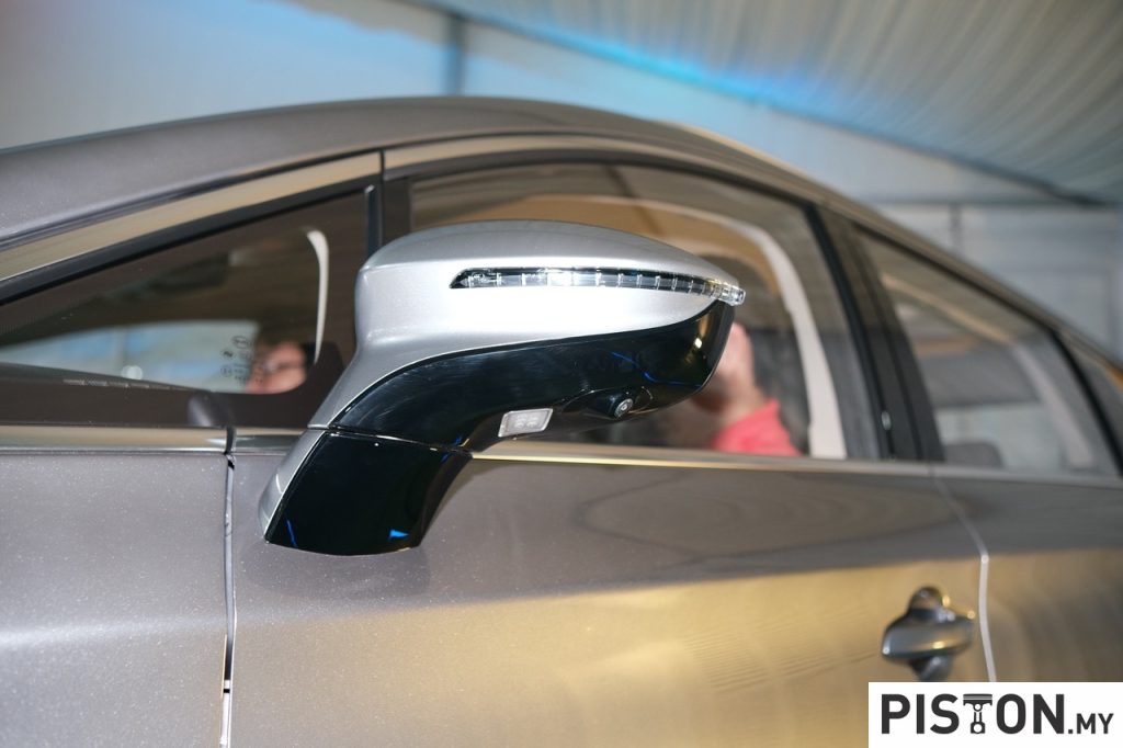 Biden Administration Moves to Ban Sale of Smart Cars with Chinese or Russian Technology