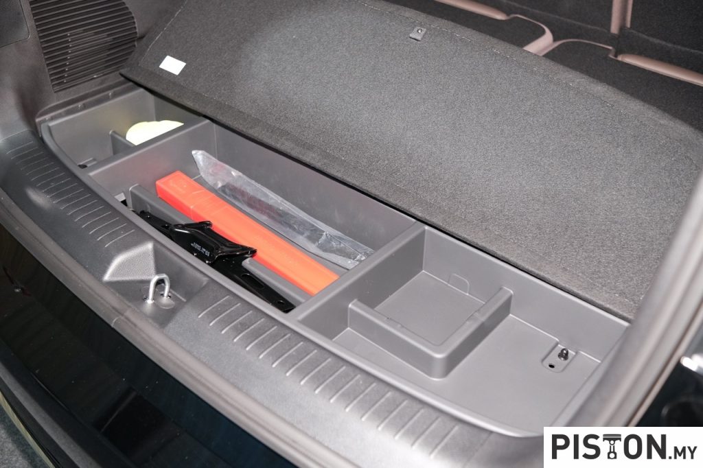 Biden Administration Moves to Ban Sale of Smart Cars with Chinese or Russian Technology