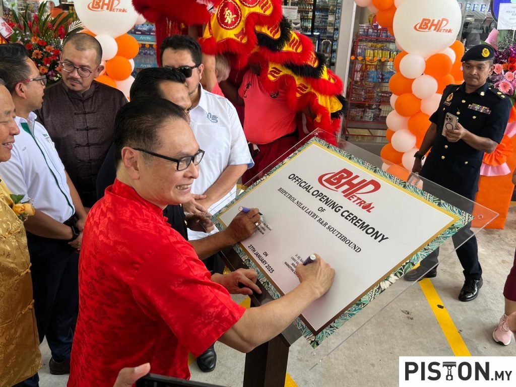 BHPetrol Raikan Tahun Baharu Cina di Stesen R&R Nilai Arah Selatan