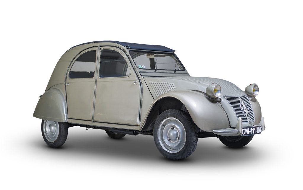 Citroën Considers Reviving the Iconic 2CV with an Electric Twist