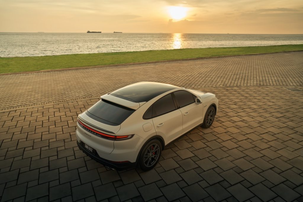 Porsche Cayenne S E-Hybrid Coupe Dilancarkan di Malaysia – Harga Dari RM728,000