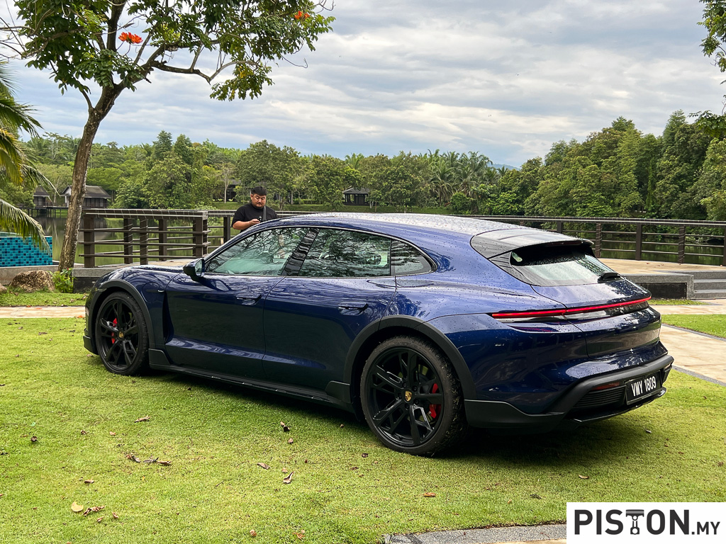 Review: New Porsche Taycan – Electrifyingly Good!
