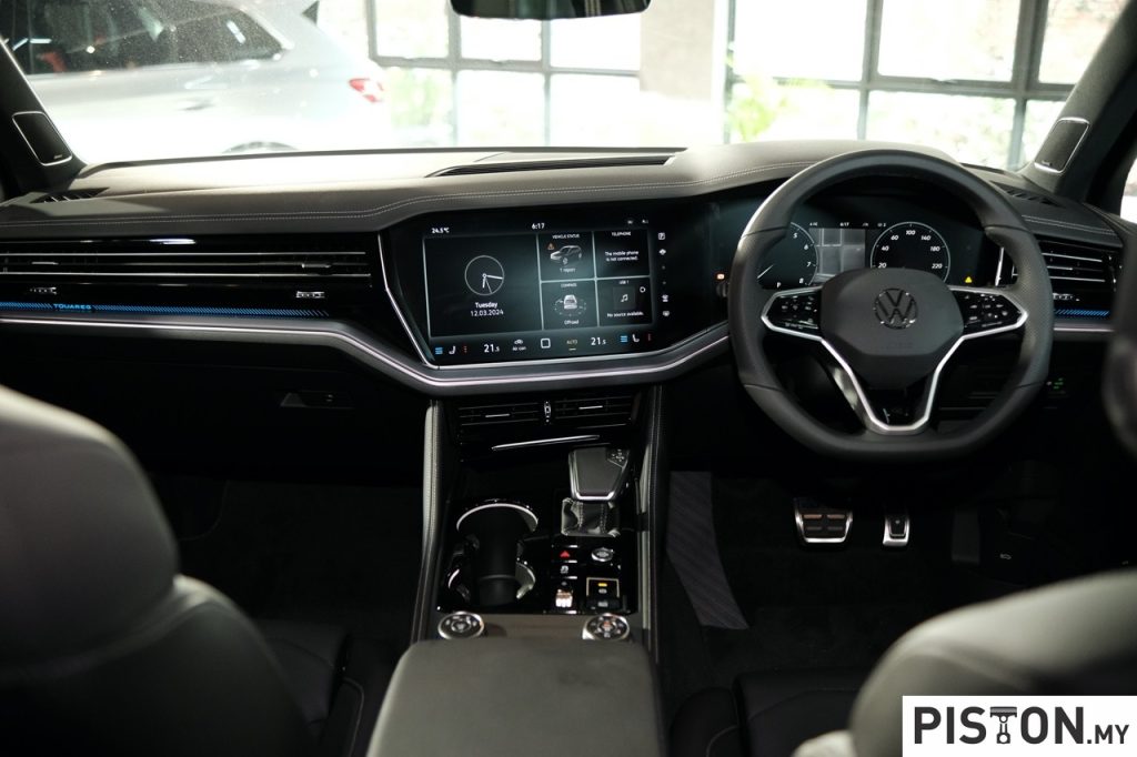 SUV Flagship Volkswagen Touareg R-Line Kemas Kini Harga Terbaharu di Malaysia