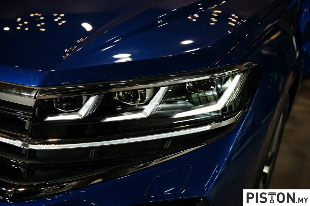 SUV Flagship Volkswagen Touareg R-Line Kemas Kini Harga Terbaharu di Malaysia