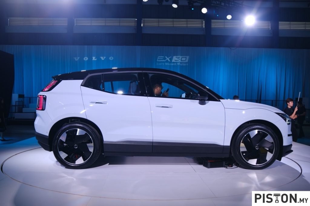 Volvo Car Malaysia Membuka Tempahan untuk Volvo EX30 CKD