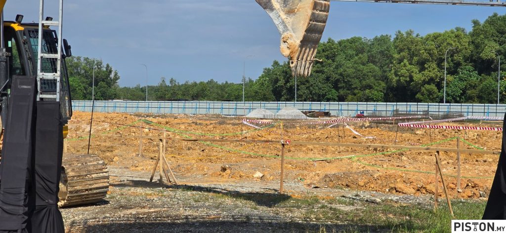 Proton Memulakan Pembinaan Kilang Pemasangan Kenderaan Elektrik Baru Di Tanjung Malim