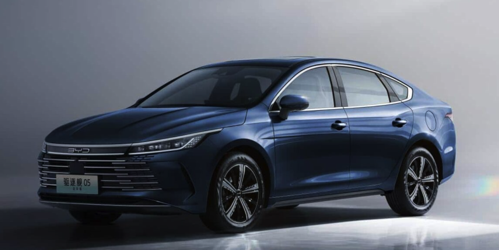 BYD Seal 05 DM-i Plug-in Hybrid Set for Official Launch on February 10 in China