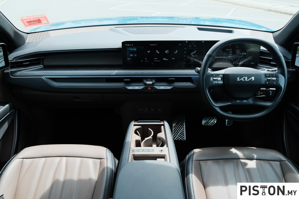Review: KIA EV9 – Bold, Beautiful & Unlike Anything Else