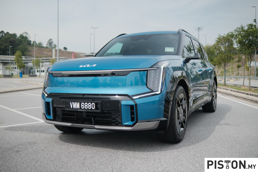 Review: KIA EV9 – Bold, Beautiful & Unlike Anything Else