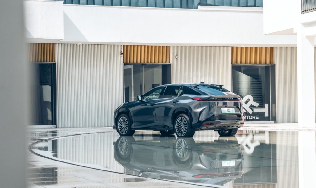 Toyota Akan Bina Kilang EV Lexus di Shanghai
