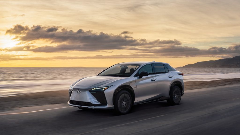 Toyota Akan Bina Kilang EV Lexus di Shanghai