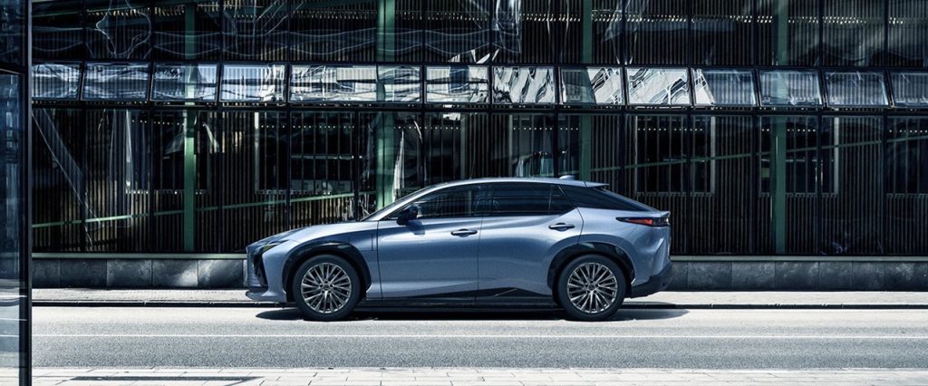 Toyota Akan Bina Kilang EV Lexus di Shanghai