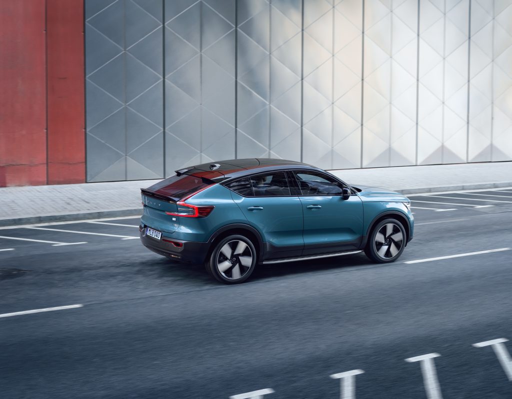 Volvo Car Malaysia Memperkenalkan Semula SUV Elektrik Volvo EC40 dengan Jarak Pemanduan Sejauh 554km