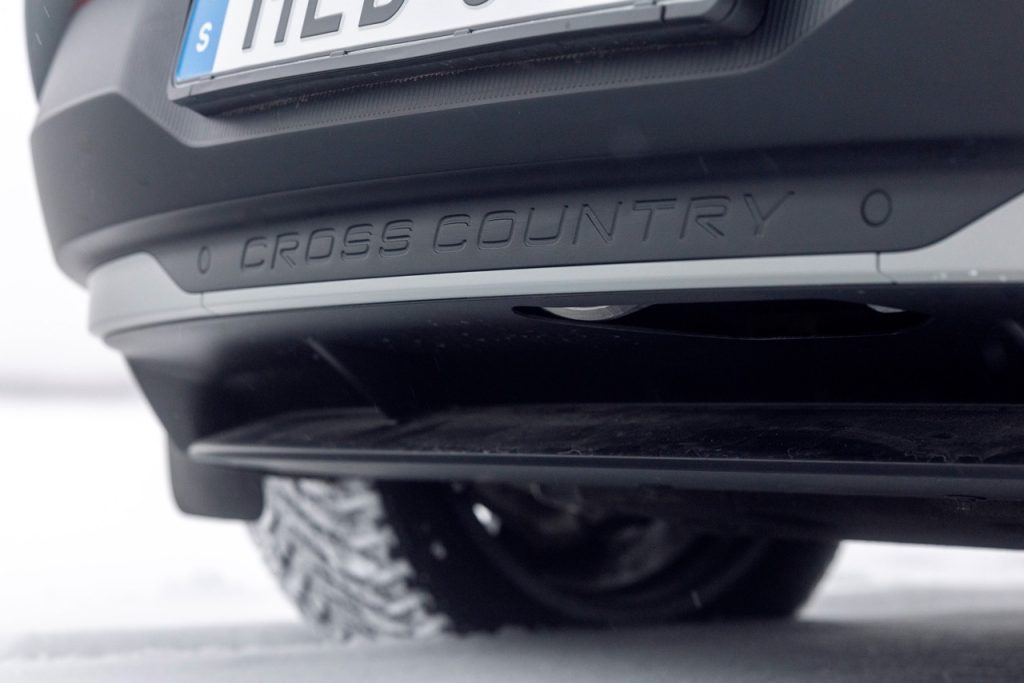 Volvo Unveils EX30 Cross Country: A Rugged, Fully Electric SUV for Adventurers