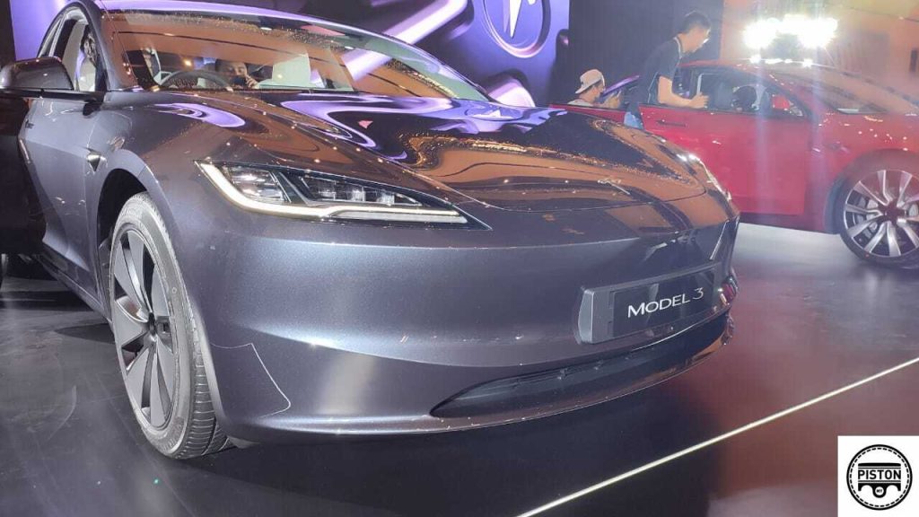 Tesla Saman Pemilik Kereta Kerana Fitnah