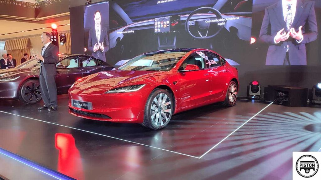 Tesla Saman Pemilik Kereta Kerana Fitnah