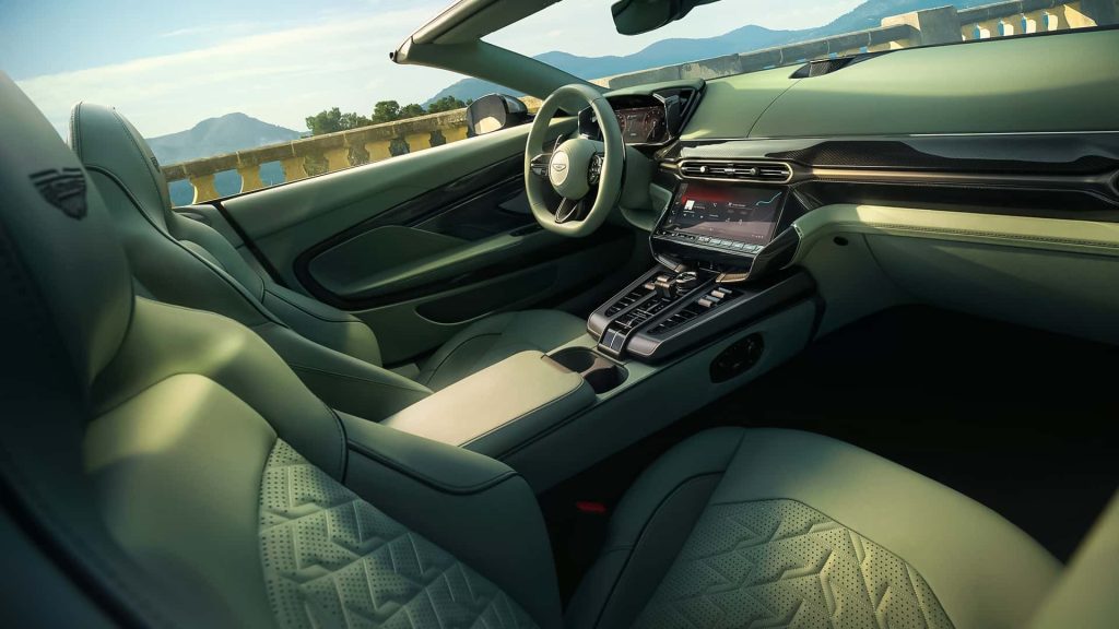 Aston Martin Perkenal Vanquish Volante 2025: Gabungan Kemewahan, Prestasi dan Reka Bentuk Ikonik