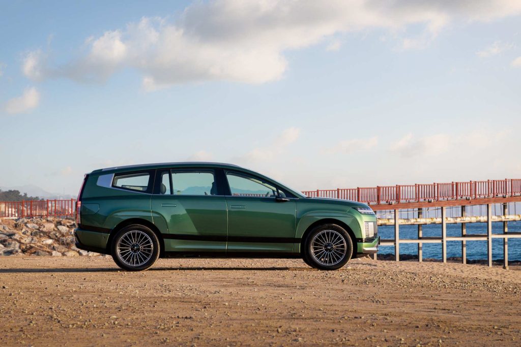 Hyundai IONIQ 9: Electric SUV with Advanced Technology and 539km Driving Range