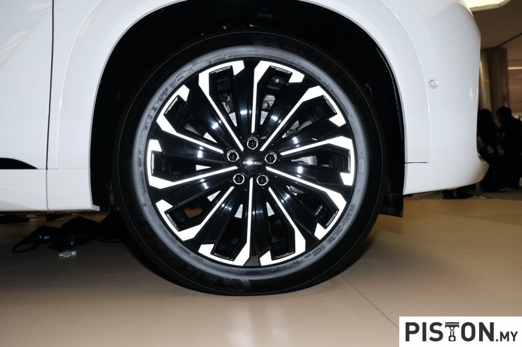 Jaecoo J8 Previewed – Estimated Price from RM195k – RM220k