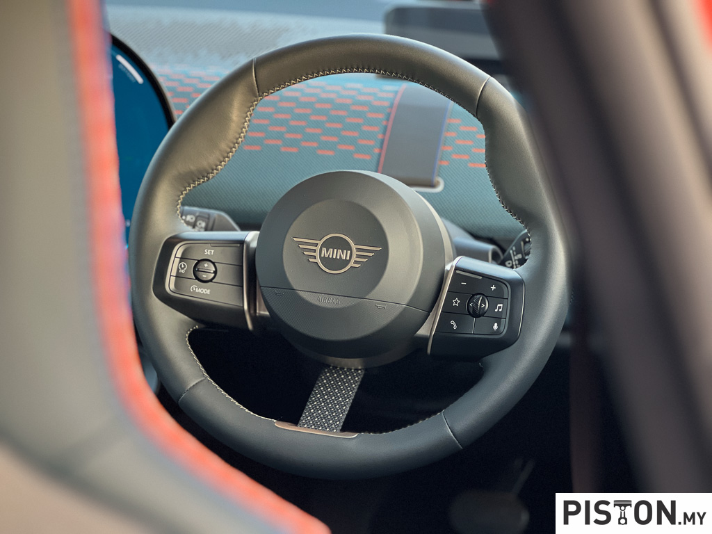 Review: The Mini Aceman S Offers Good Looks But With An Iffy Ride Quality