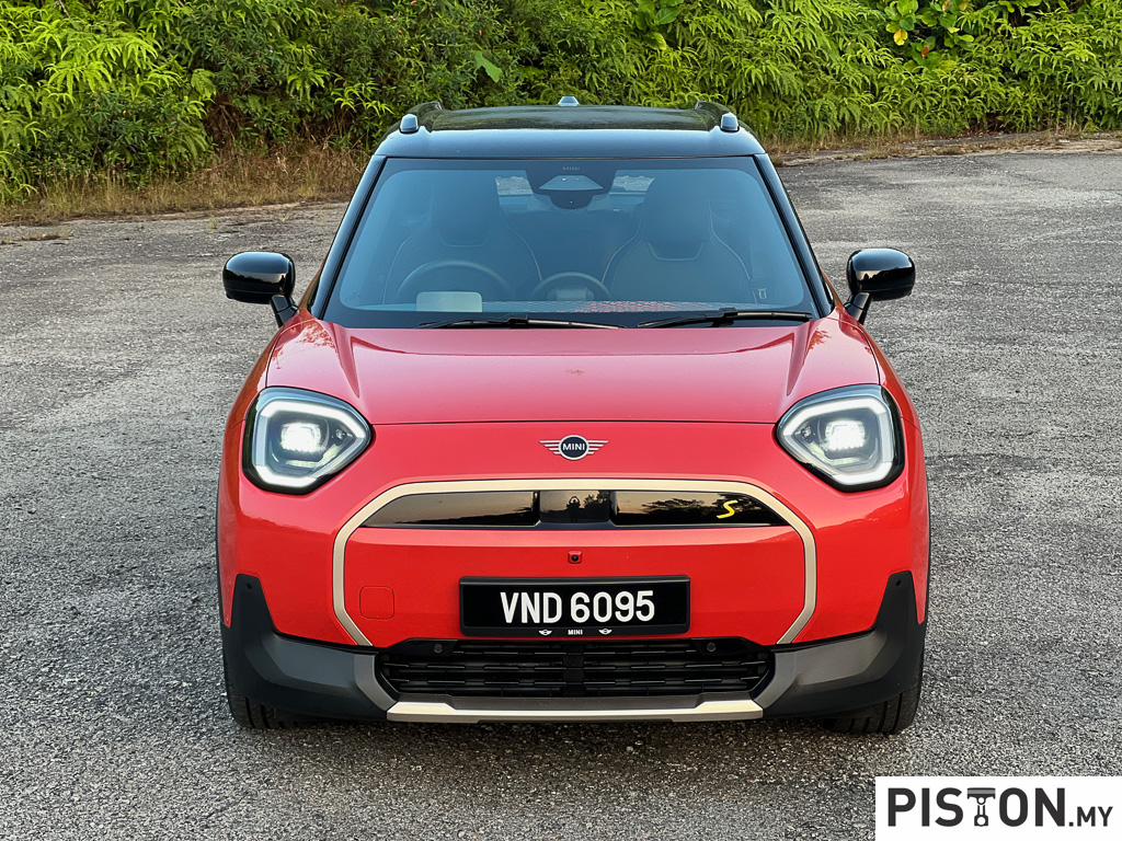 Review: The Mini Aceman S Offers Good Looks But With An Iffy Ride Quality