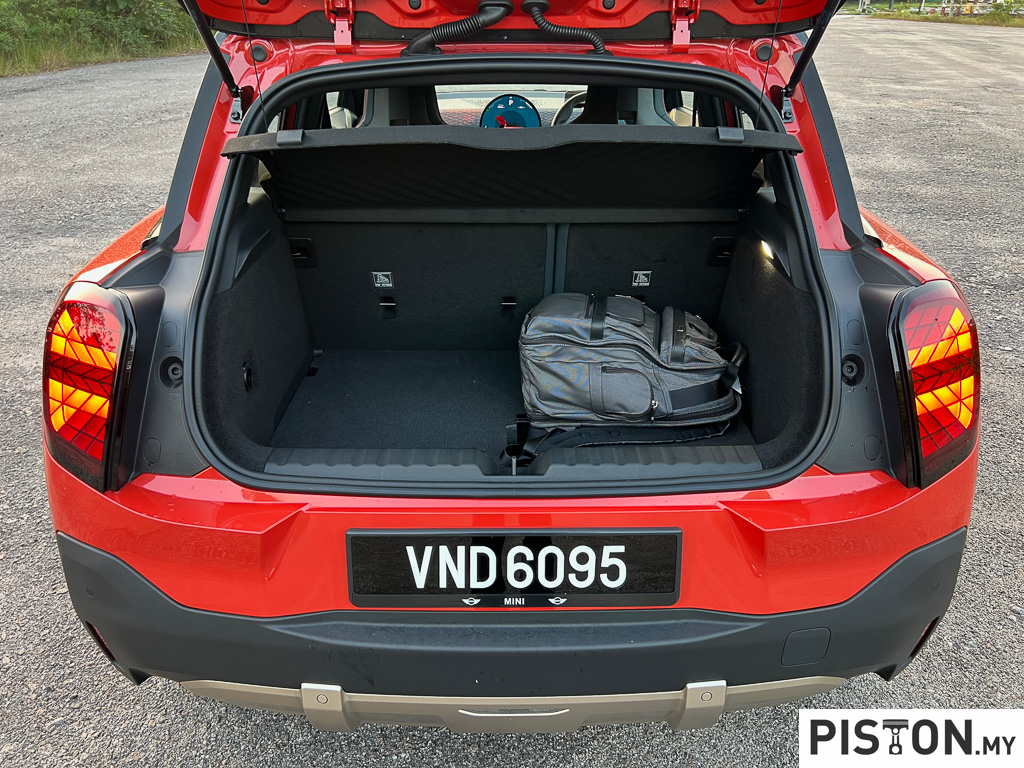 Review: The Mini Aceman S Offers Good Looks But With An Iffy Ride Quality
