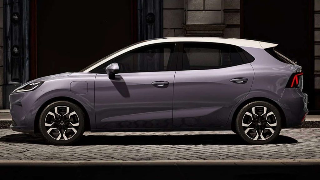 New MG4 Electric Hatchback Revealed in China with Larger Dimensions and Redesigned Look
