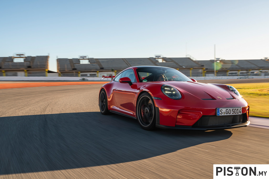 Review: Porsche GT3 992.2 – Still Brutally Fast, Still Brilliant To Drive!