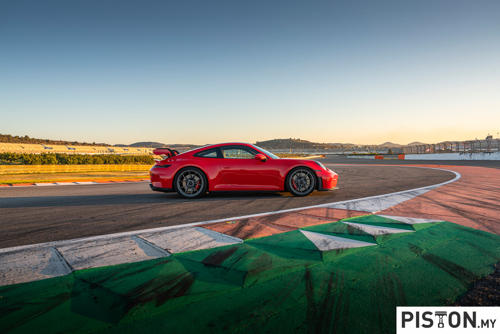 Review: Porsche GT3 992.2 – Still Brutally Fast, Still Brilliant To Drive!