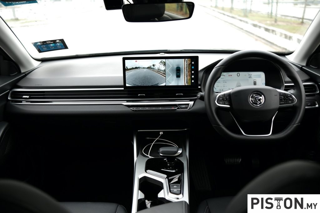 Proton S70 Menguasai Pasaran Sedan C-Segmen Malaysia dengan Nilai dan Prestasi Tiada Tandingan