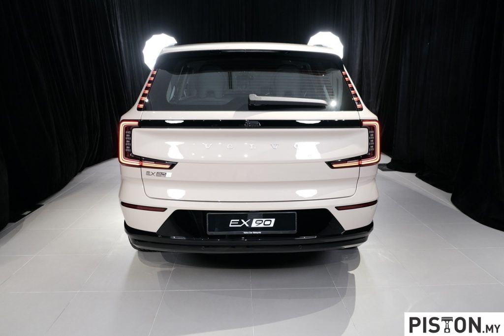 Tempahan Dibuka untuk SUV EX90 dan XC90, SUV Flagship Terbaharu Volvo