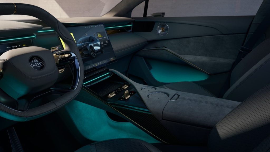 Lotus Perkenal Struktur Model Baharu bagi Eletre dan Emeya