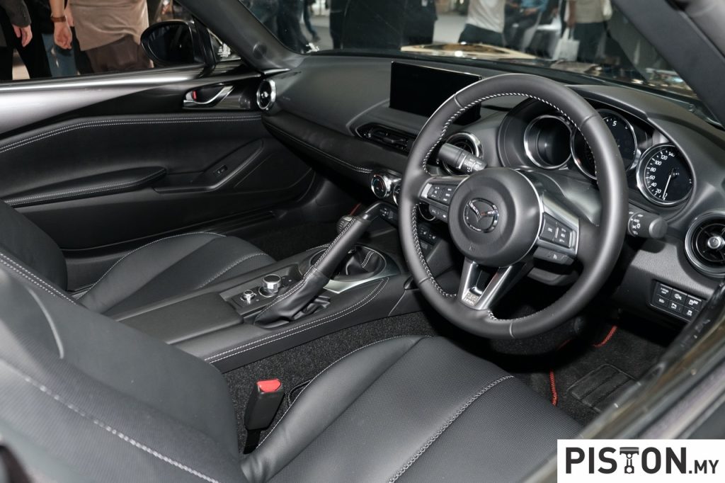 Mazda MX-5 Edisi Ulang Tahun Ke-35 Dilancarkan di Malaysia untuk RM315,000