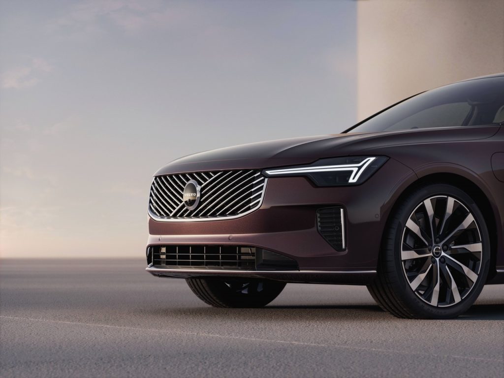 Volvo Memperkenalkan Sedan S90 Elektrik Baharu dengan Keselesaan, Keselamatan dan Teknologi yang Dipertingkatkan