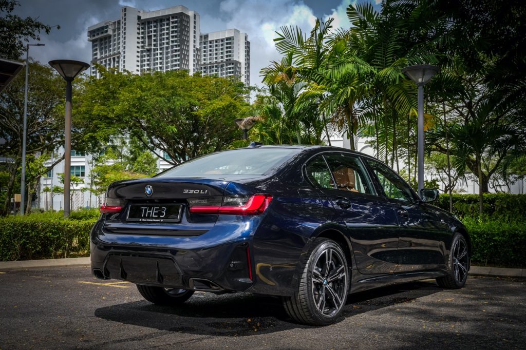 Malaysia Autoshow 2025: BMW Malaysia Memperkenalkan BMW 330Li M Sport Baharu