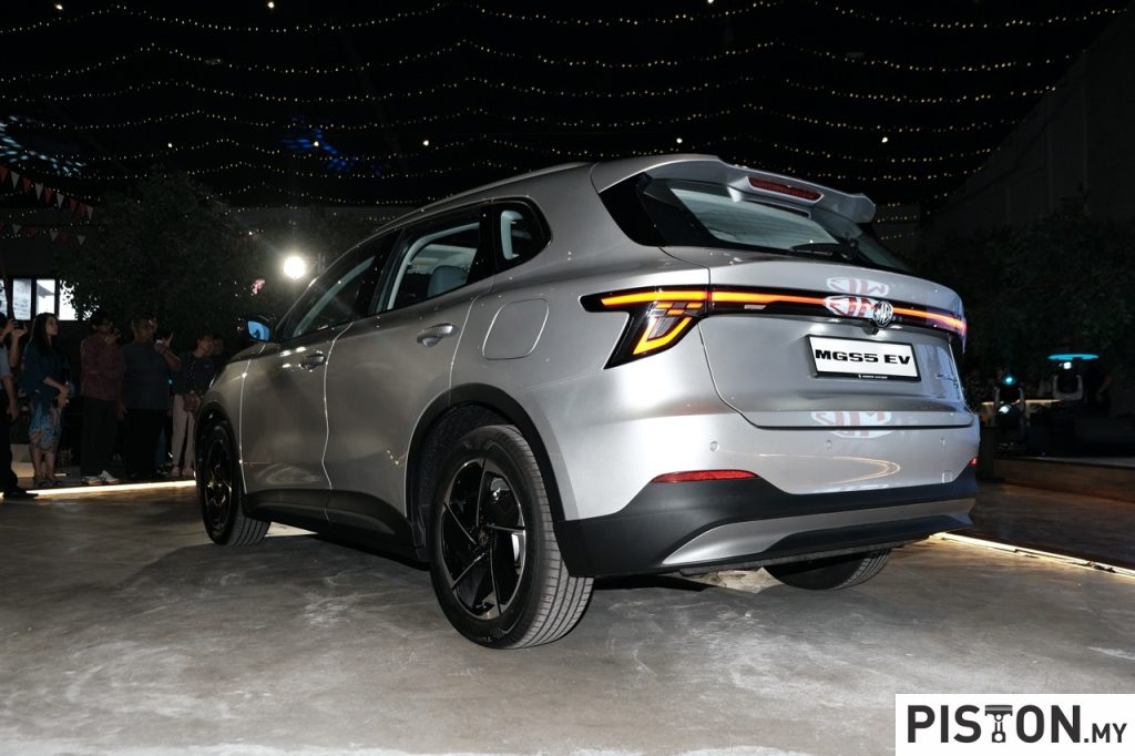 Malaysia Autoshow 2025: MG Motor Malaysia Tawar Diskaun Awal Untuk MGS5 EV
