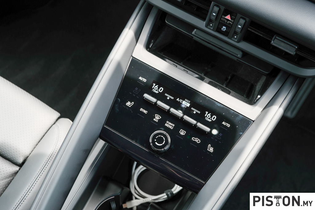 Review: New Porsche Macan 4 Offers Good Looks & Practicality