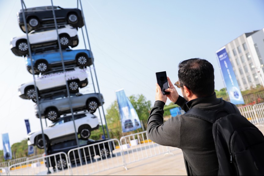 Chery Showcases Hybrid Battery Durability in Southeast Asia with Groundbreaking Seawater Test