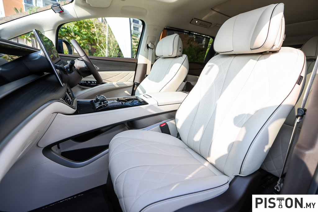 Review: Denza D9 – Which Variant Should You Buy?