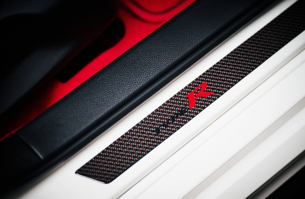 Honda Bids Farewell to Civic Type R in Europe with Exclusive ‘Ultimate Edition’
