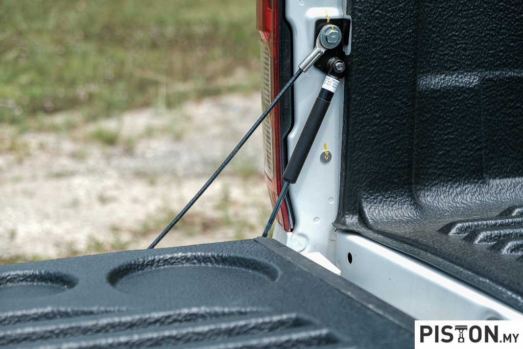 Review: The New Mitsubishi Triton Could Just Be The Best Pick-Up Truck Now!