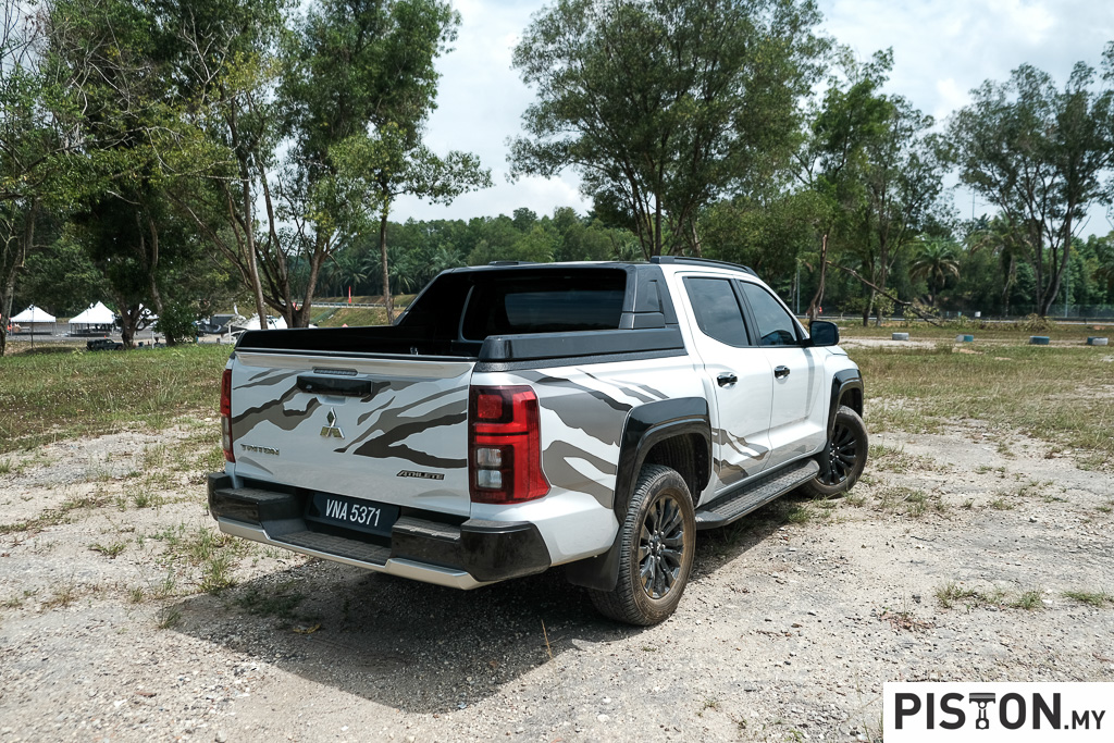 Review: The New Mitsubishi Triton Could Just Be The Best Pick-Up Truck Now!