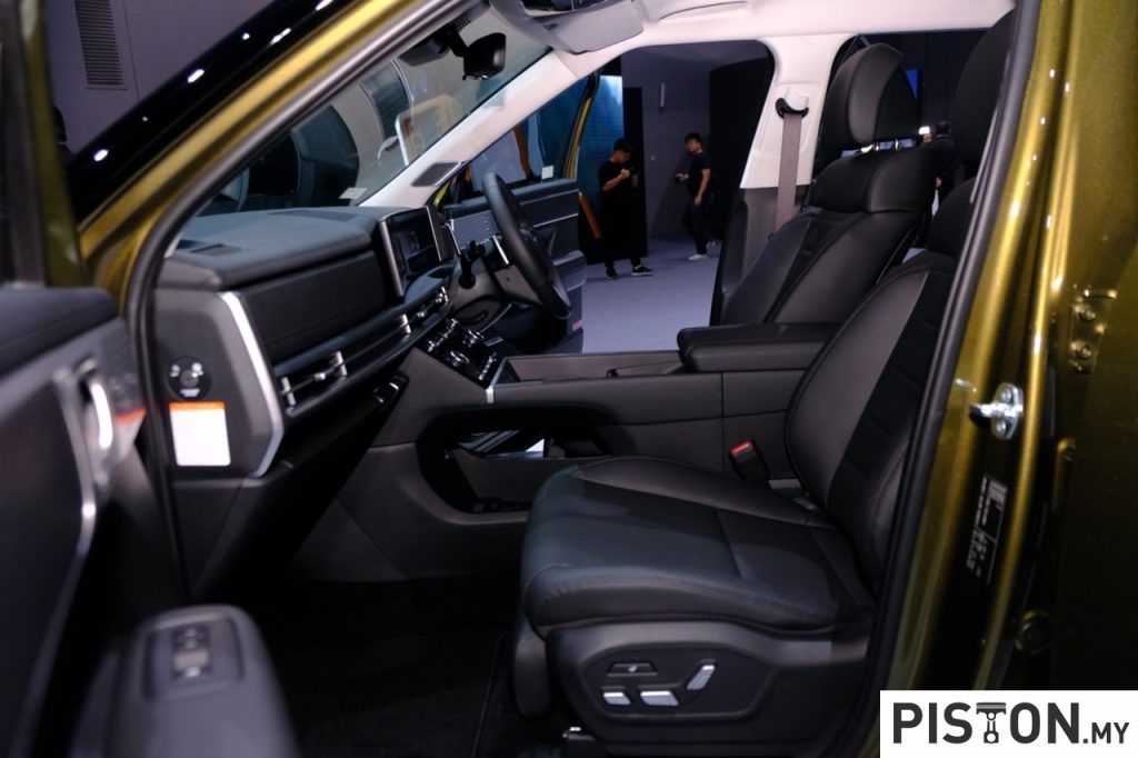 Hyundai Launches New Santa Fe in Malaysia with Powerful Options and Practical Upgrades