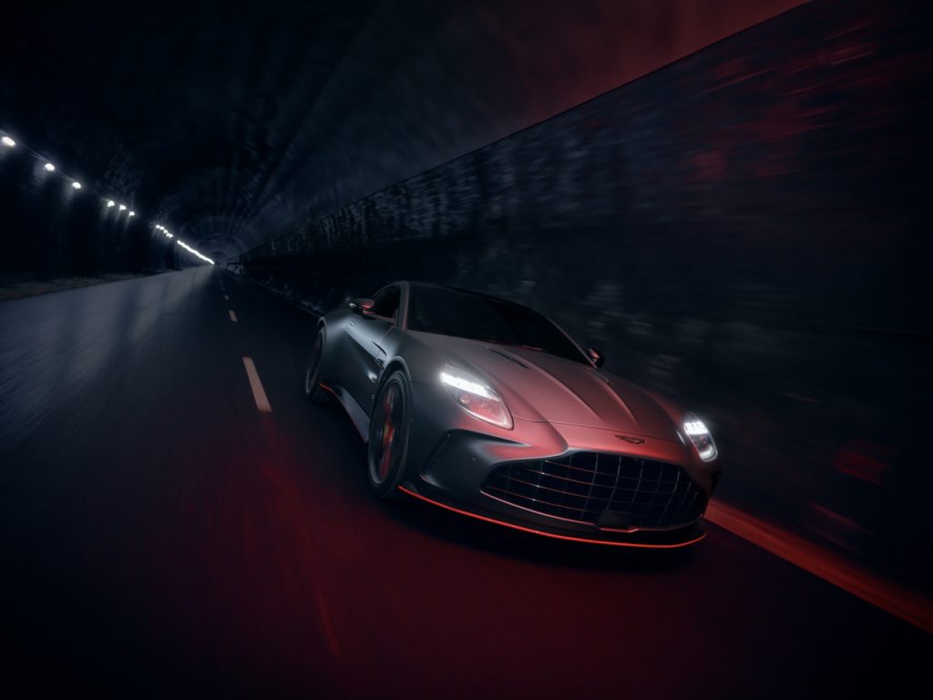 Aston Martin Memperkenalkan Vantage S: 680PS, 0-100km/j Dalam 3.4 Saat!