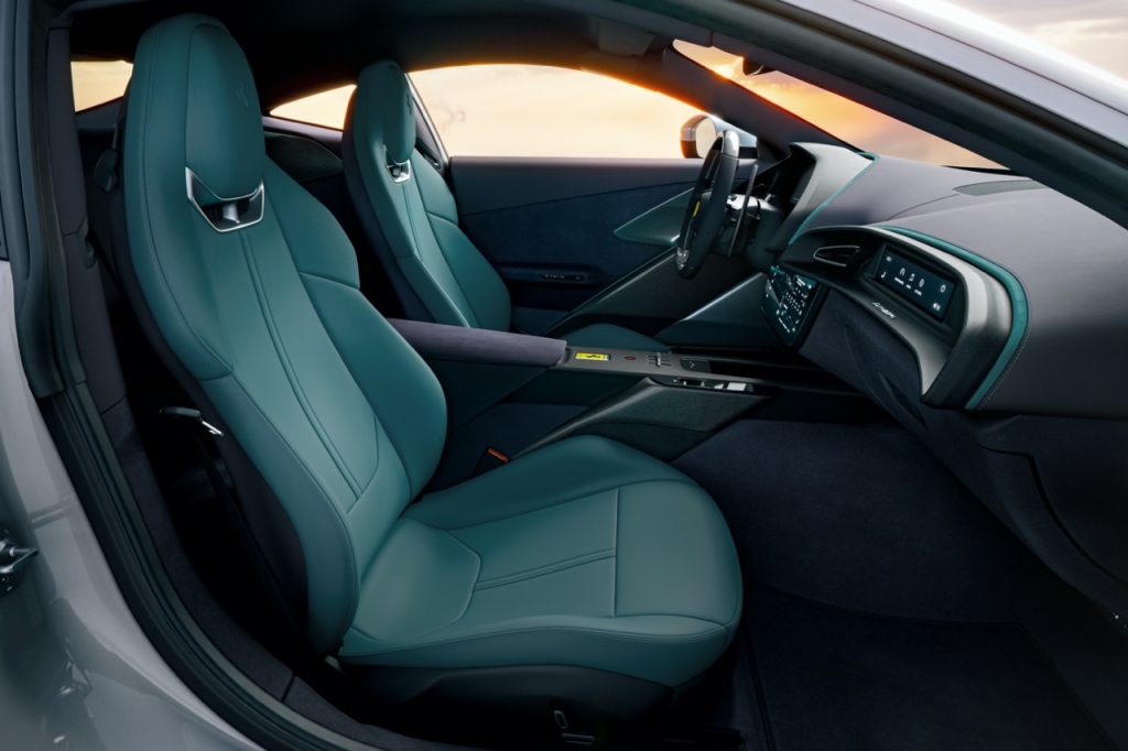 Ferrari Unveils the Amalfi: A Refined Evolution of the Front-Mid-Engine 2+ Coupe