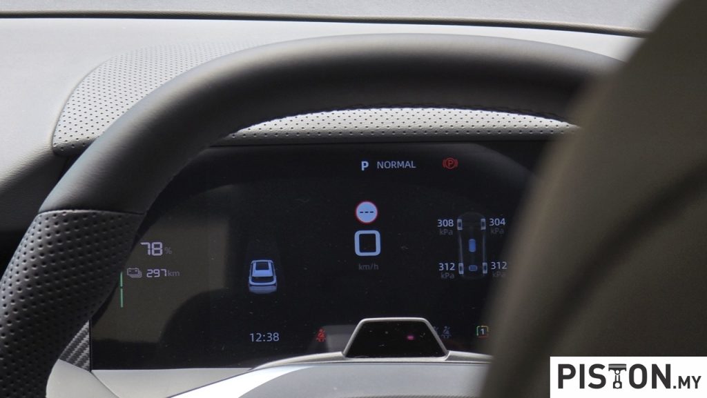 Review: The MGS5 EV is Nearly a Perfect SUV