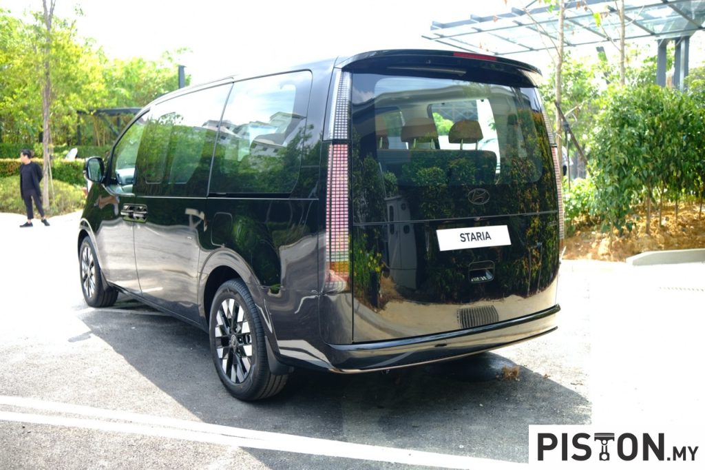 New Hyundai Staria Launched: Futuristic, Spacious and Comfortable