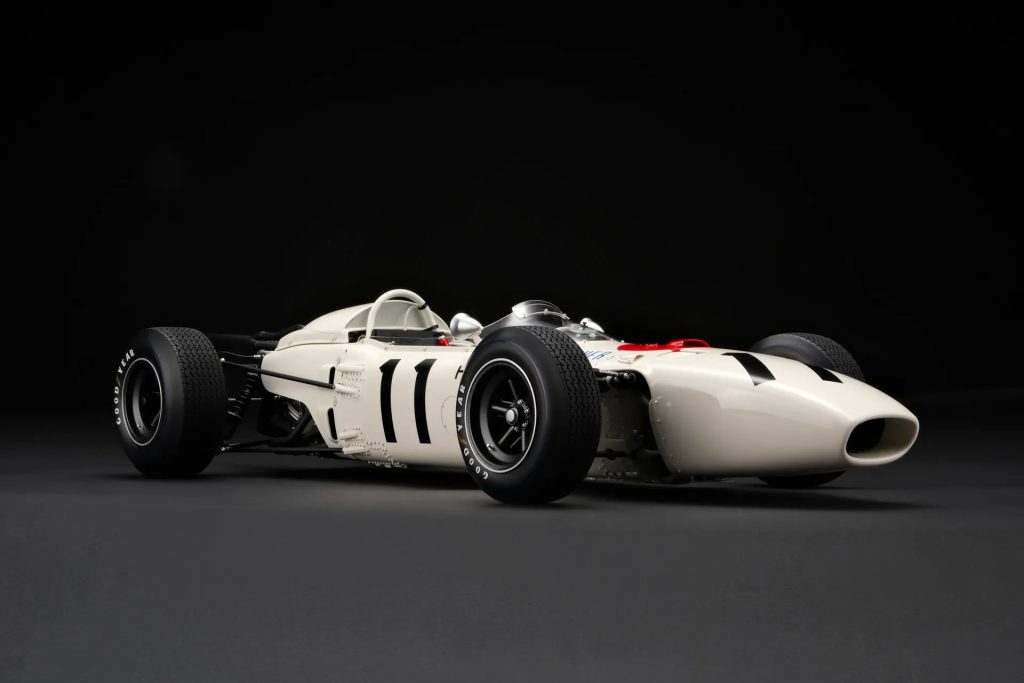 Honda Rayakan 60 Tahun Kemenangan F1 Pertama dengan Model Eksklusif RA272